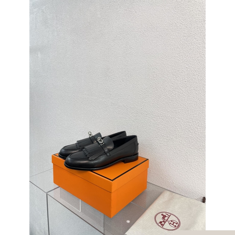 H**mes leather shoes